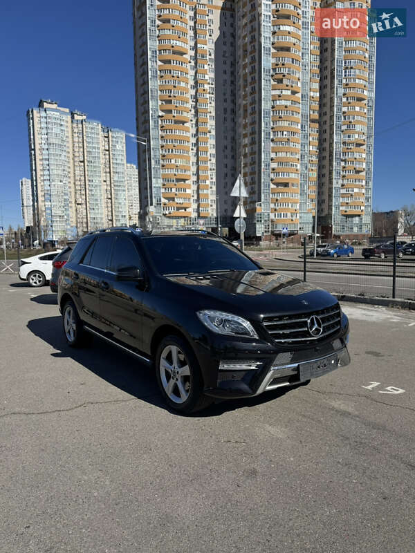 Mercedes-benz M-class (2014)