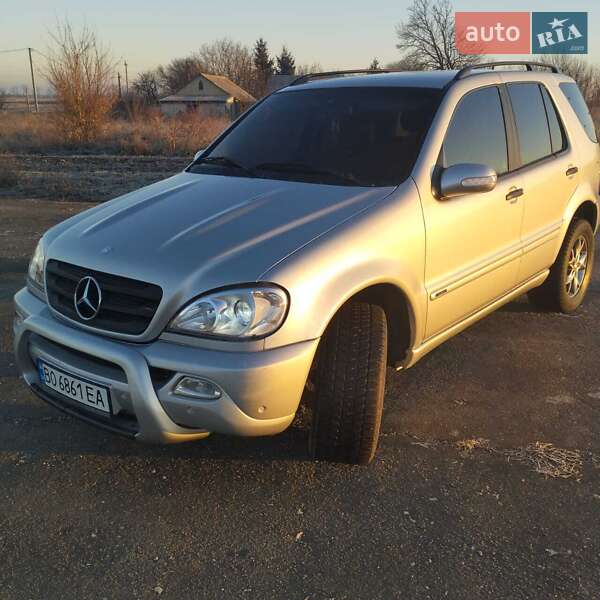 Mercedes-benz M-class (2005)