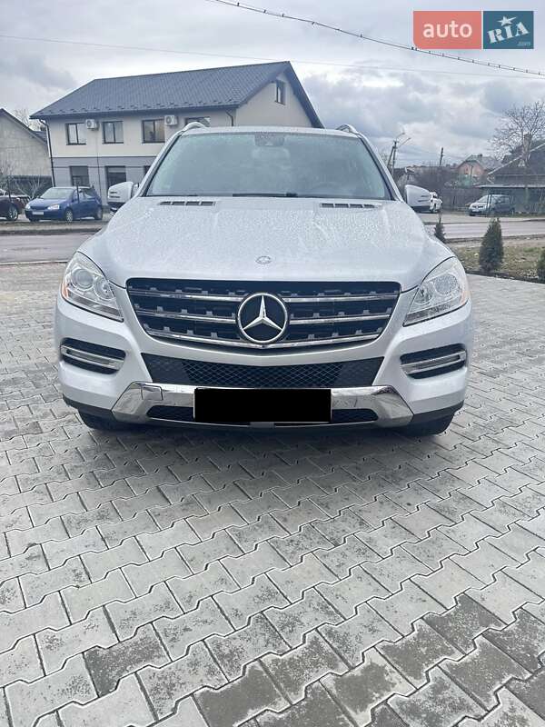 Mercedes-benz M-class (2014)