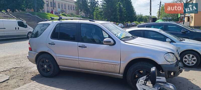 Mercedes-benz M-class (2003)