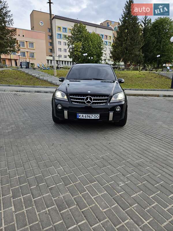 Mercedes-benz M-class (2006)