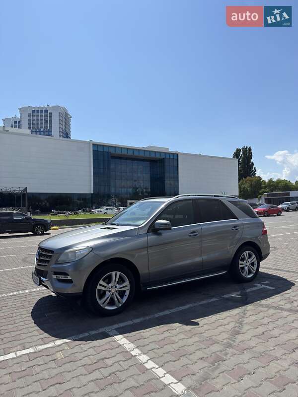 Mercedes-benz M-class (2013)