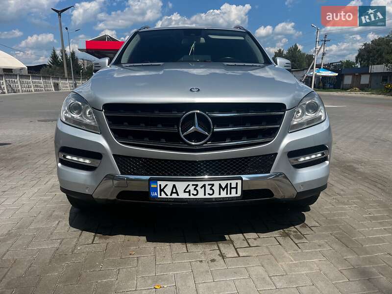 Mercedes-benz M-class (2012)