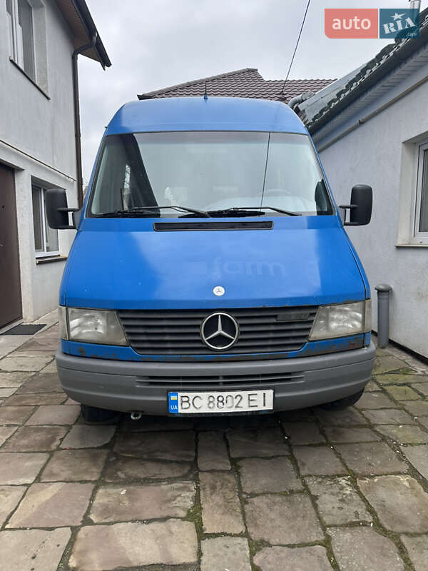 Mercedes-benz Mb-class (1998)