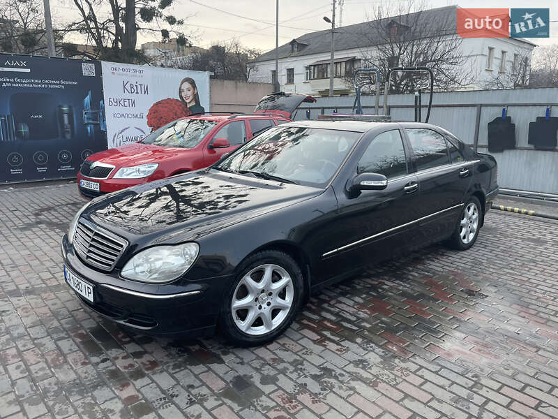 Mercedes-benz S-class (2003)