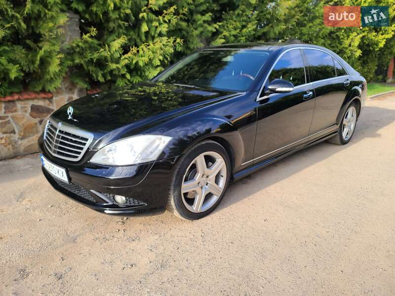 Mercedes-benz S-class (2007)