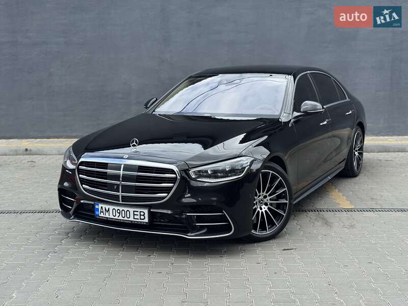 Mercedes-benz S-class (2022)