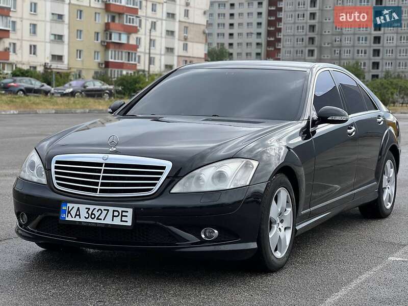 Mercedes-benz S-class (2007)