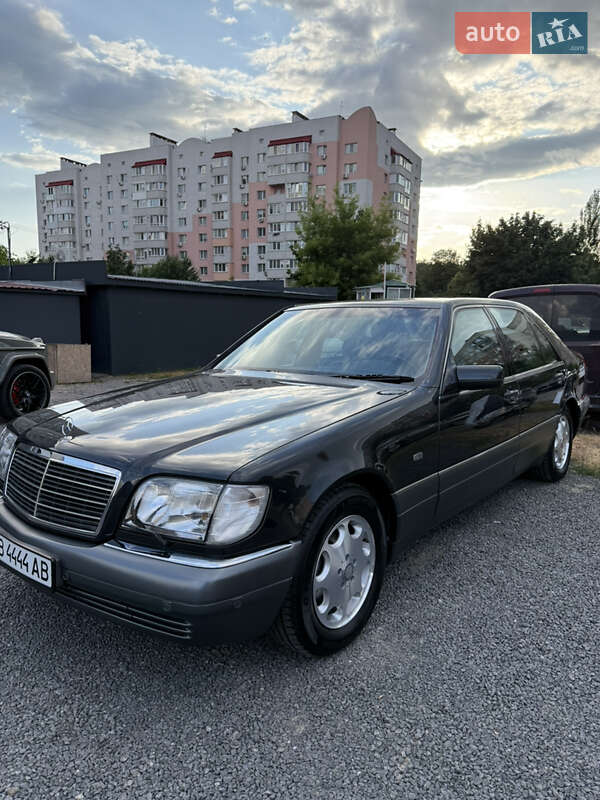 Mercedes-benz S-class (1998)