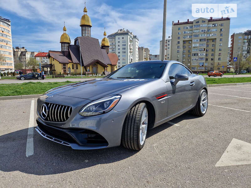Mercedes-benz Slc-class (2017)