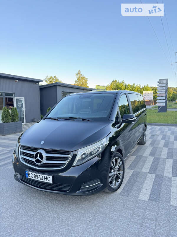 Mercedes-benz V 220 cdi (2015)