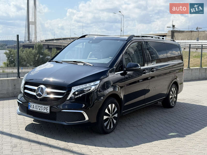 Mercedes-benz V-class (2021)