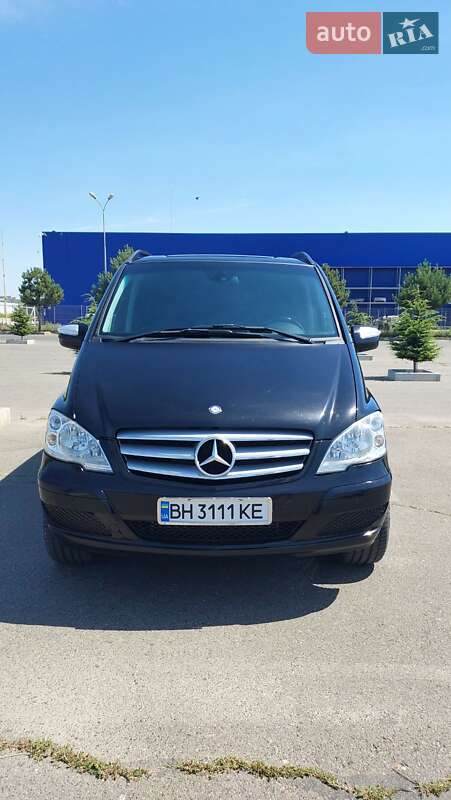 Mercedes-benz Viano (2012)