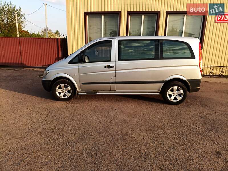 Mercedes-benz Vito (2005)