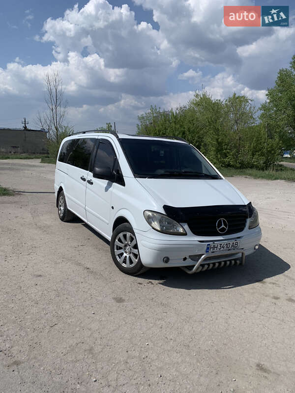 Mercedes-benz Vito (2004)