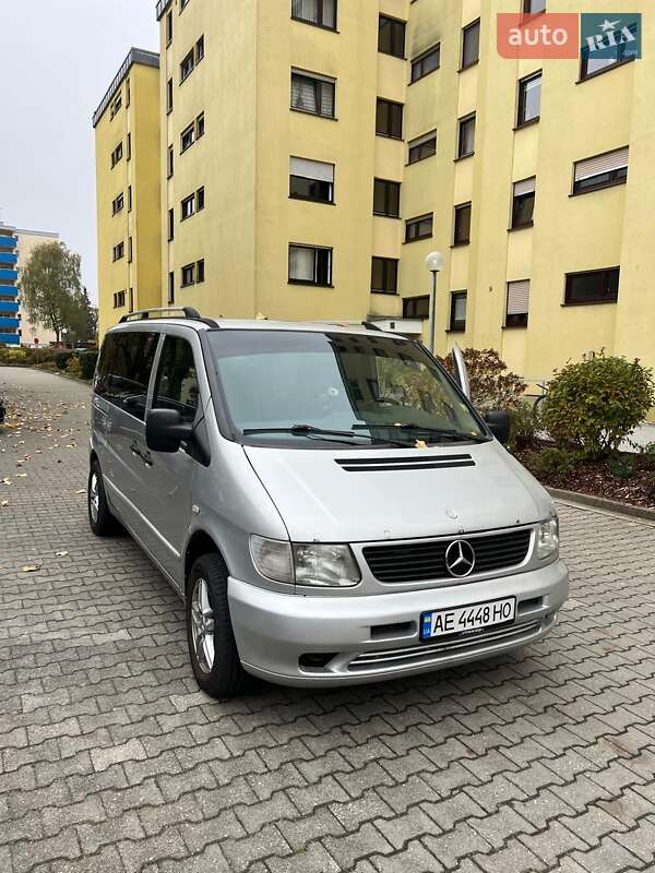 Mercedes-benz Vito (2002)