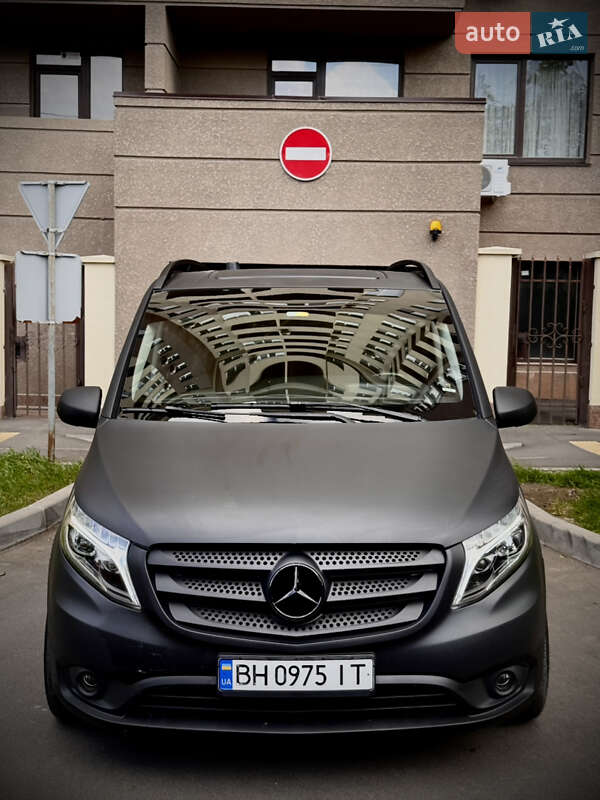 Mercedes-benz Vito (2015)