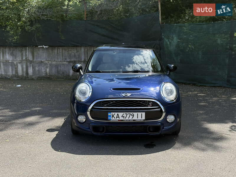 Mini Cooper (2014)