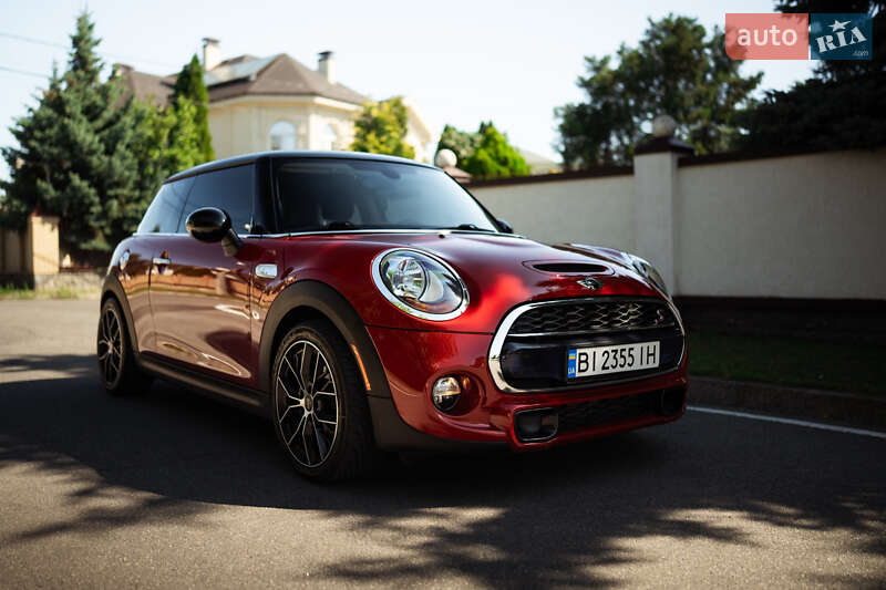 Mini Cooper (2014)