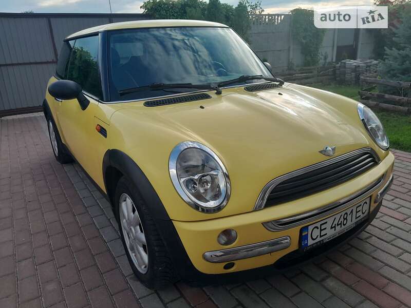 Mini Hatch (2002)
