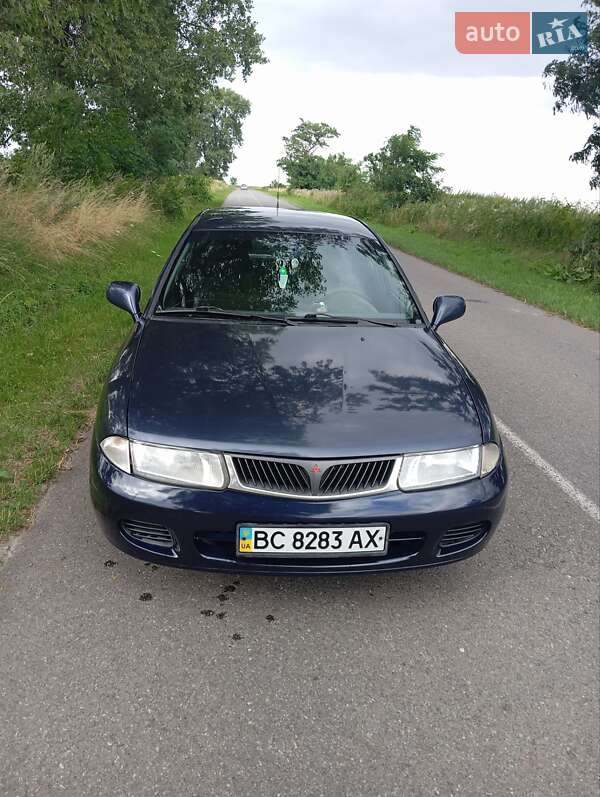Mitsubishi Carisma (1998)