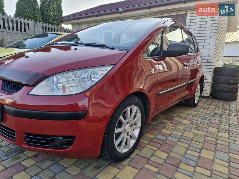 Mitsubishi Colt (2008)