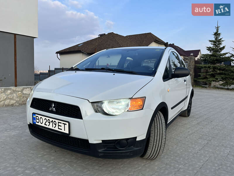 Mitsubishi Colt (2010)
