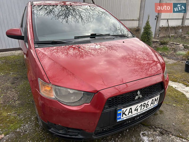 Mitsubishi Colt (2009)