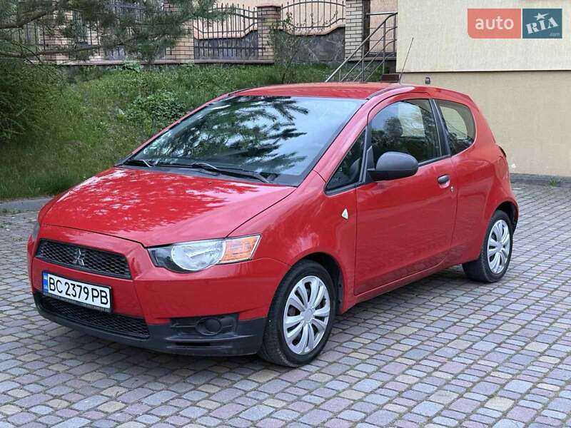 Mitsubishi Colt (2009)