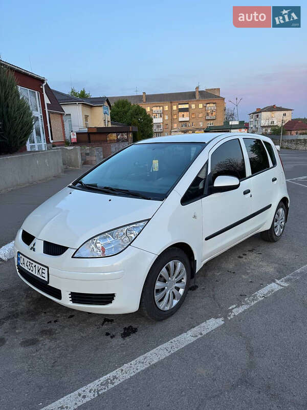 Mitsubishi Colt (2005)