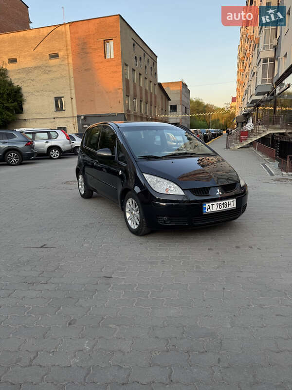 Mitsubishi Colt (2008)
