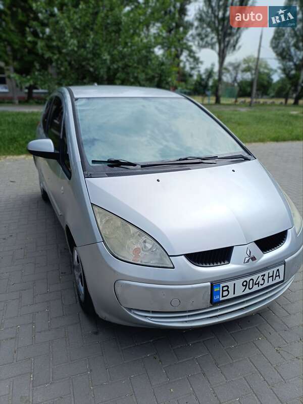 Mitsubishi Colt (2005)