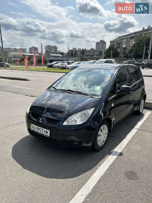 Mitsubishi Colt (2008)