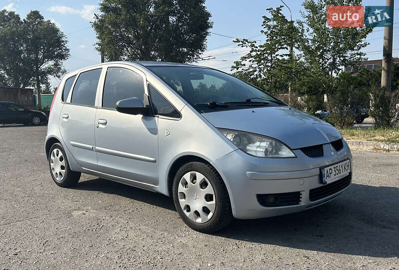 Mitsubishi Colt (2006)