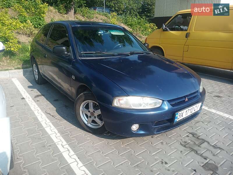 Mitsubishi Colt (2001)