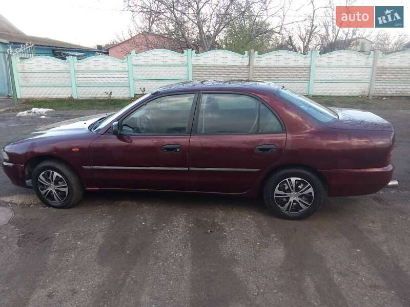 Mitsubishi Galant (1994)