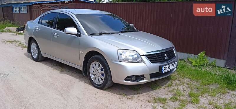 Mitsubishi Galant (2008)