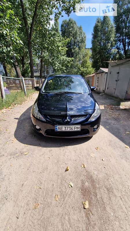 Mitsubishi Grandis (2006)