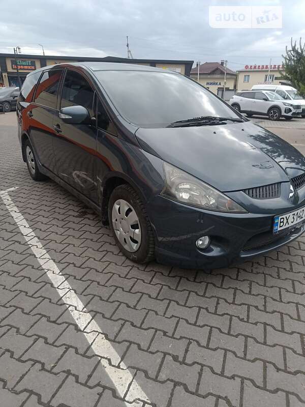 Mitsubishi Grandis (2006)