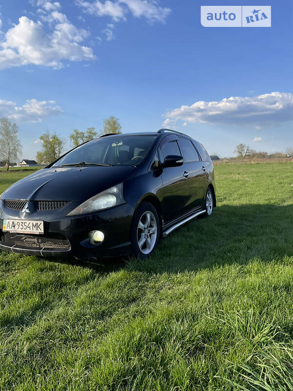 Mitsubishi Grandis (2007)