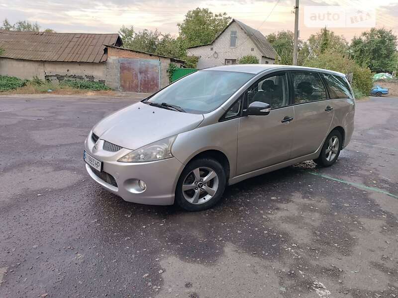 Mitsubishi Grandis (2008)
