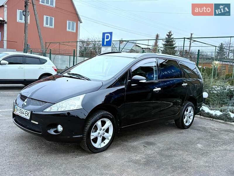 Mitsubishi Grandis (2008)