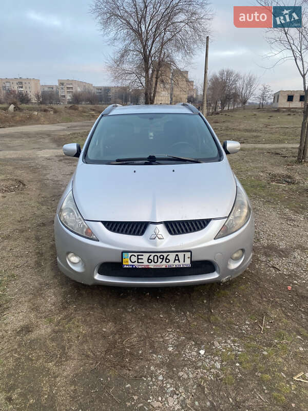 Mitsubishi Grandis (2007)