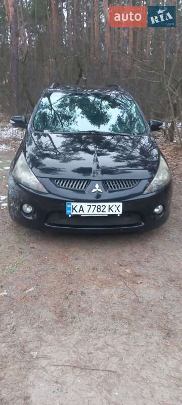 Mitsubishi Grandis (2006)