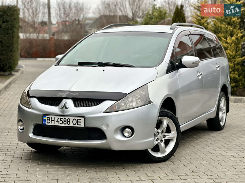 Mitsubishi Grandis (2007)