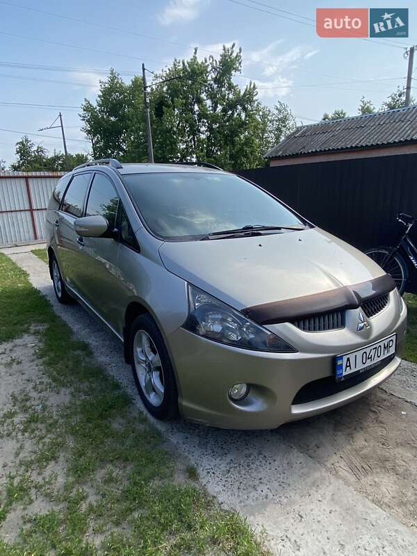 Mitsubishi Grandis (2007)