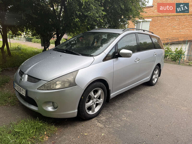 Mitsubishi Grandis (2006)
