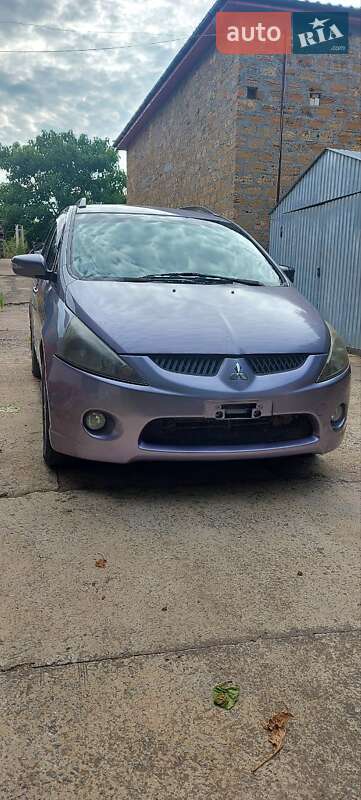 Mitsubishi Grandis (2006)