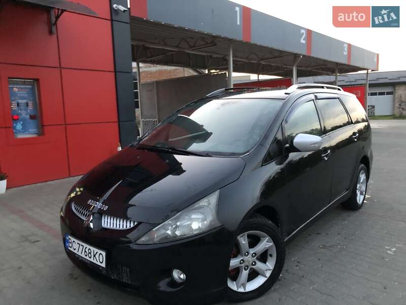 Mitsubishi Grandis (2005)