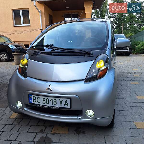 Mitsubishi I-miev (2012)
